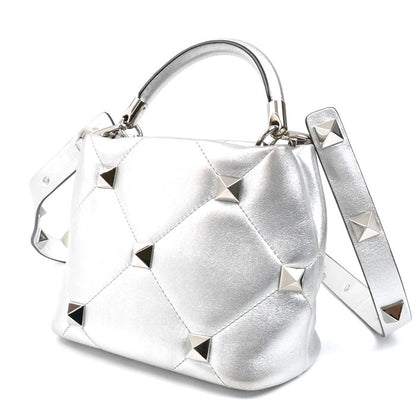 Valentino Garavani ヴァレンティノ・ガラヴァーニ ローマンスタッズ 2Wayショルダーバッグ シルバー XW2B0I97MIE IC レディース【中古】