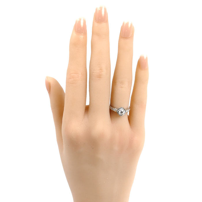 CHANEL シャネル Pt950プラチナ ココクラッシュ エンゲージメント リング・指輪 ダイヤモンド0.25ct 7号 47 5.0g レディース【中古】【美品】