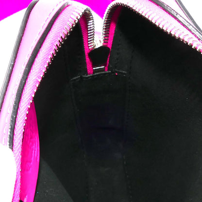 Valentino Garavani ヴァレンティノ・ガラヴァーニ VLTN ショルダーバッグ スモールクロス ピンク 1Y0B0943CCV_UWT レディース【中古】