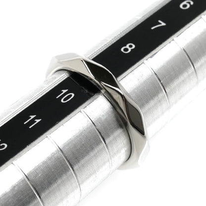 Boucheron ブシュロン Pt950プラチナ ファセット ダイヤ ミディアム リング・指輪 JAL00090 ダイヤモンド 9号 49 4.2g レディース【中古】【美品】