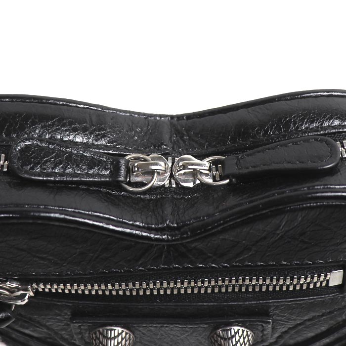 BALENCIAGA バレンシアガ ルカゴール ハート チェーンショルダー ショルダーバッグ ブラック 722781 1VG9Y 1000 レディース【中古】【美品】