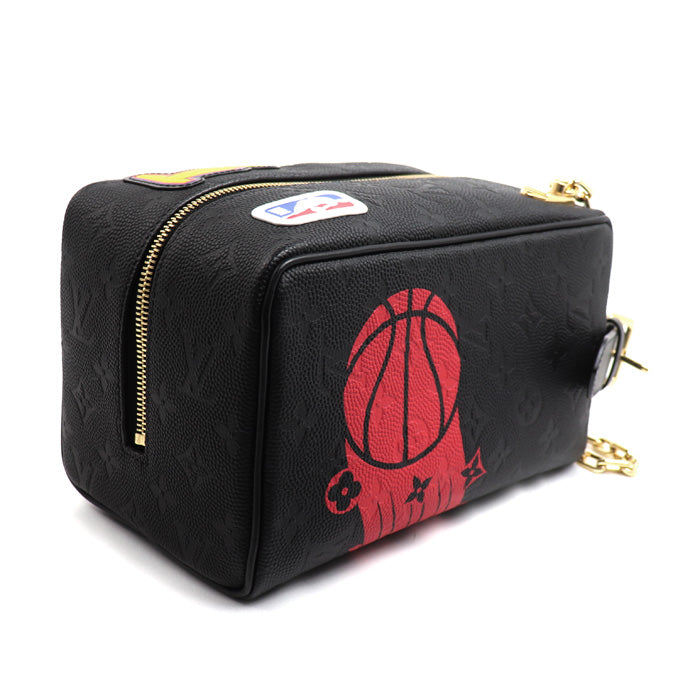 LOUIS VUITTON ルイ・ヴィトン ヴィトンx NBA クローク ドップキット ハンドバッグ モノグラムエンボス ブラック M58515 ICチップ メンズ【中古】【美品】