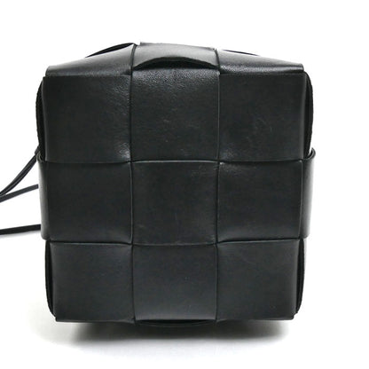 BOTTEGAVENETA ボッテガヴェネタ マキシイントレチャート カセット スモール クロスボディバッグ ショルダーバッグ ブラック 680218 レディース【中古】