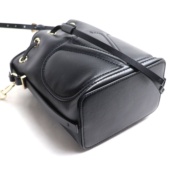 Valentino Garavani ヴァレンティノ・ガラヴァーニ スモール VLOGO 2Wayショルダーバッグ ブラック レディース【中古】【美品】
