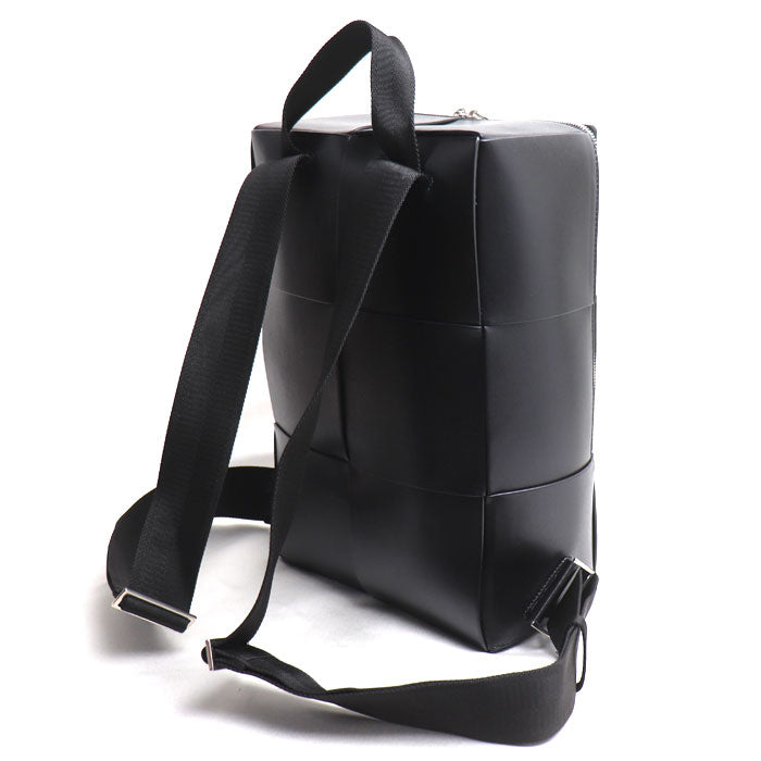 BOTTEGAVENETA ボッテガヴェネタ マキシイントレ アルコ リュック・デイパック ブラック 680092 メンズ【中古】