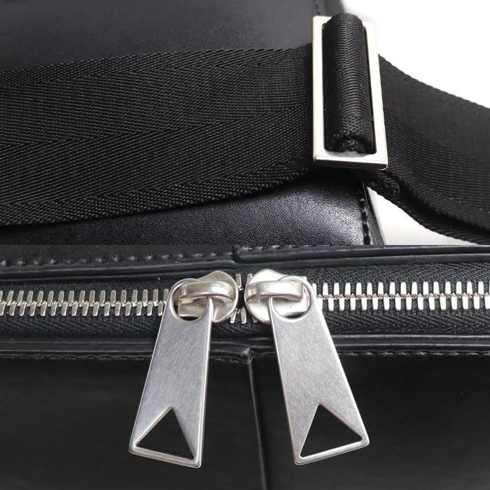 BOTTEGAVENETA ボッテガヴェネタ マキシイントレ アルコ リュック・デイパック ブラック 680092 メンズ【中古】