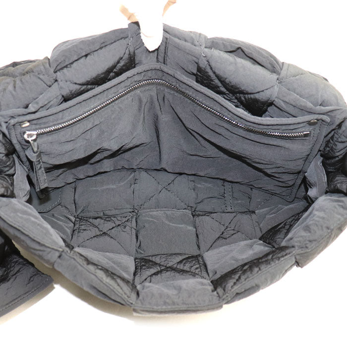 BOTTEGAVENETA ボッテガヴェネタ マキシイントレチャート パデット テック カセット ショルダーバッグ ブラック 690133 VBO81 ユニセックス【中古】【美品】