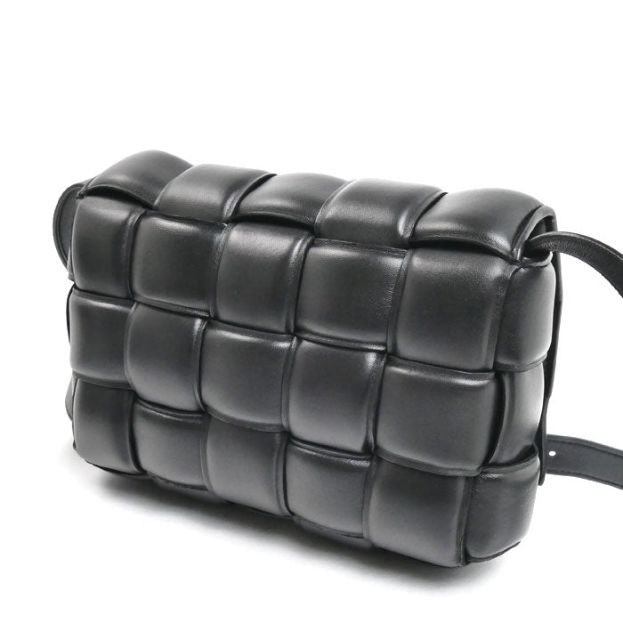 BOTTEGAVENETA ボッテガヴェネタ パデット カセット ショルダーバッグ ブラック 591970 レディース【中古】【美品】