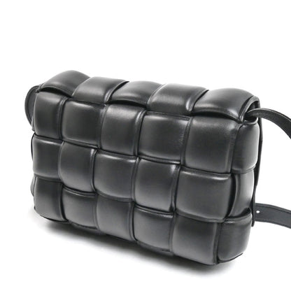 BOTTEGAVENETA ボッテガヴェネタ パデット カセット ショルダーバッグ ブラック 591970 レディース【中古】【美品】