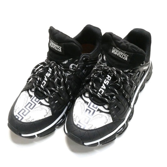 VERSACE ヴェルサーチ トライグレカ スニーカー ブラック DSU8094 
42【中古】