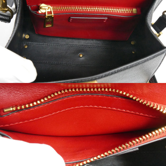 Valentino Garavani ヴァレンティノ・ガラヴァーニ Vスリング スモール 2Wayショルダーバッグ ブラック ZW2B0F53KGW レディース【中古】