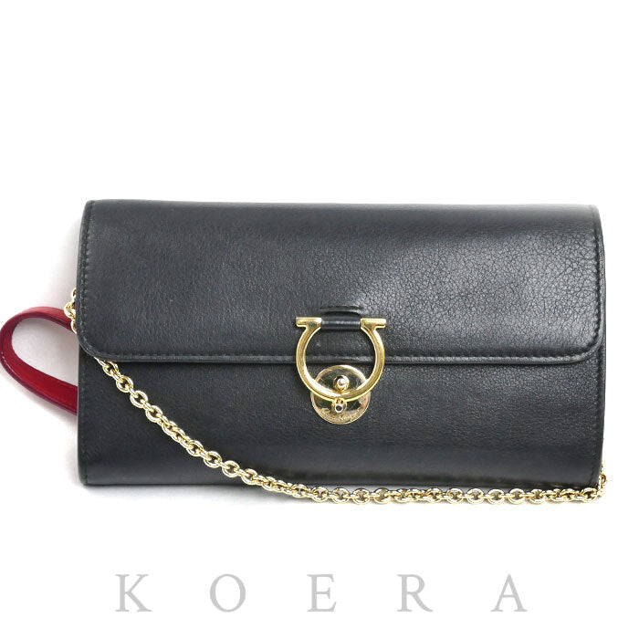 Salvatore Ferragamo サルヴァトーレフェラガモ チェーンウォレット 長財布 ブラック 22 D265 レディース【中古】